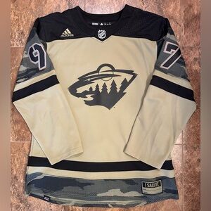 Kirill Kaprizov Minnesota Wild Military Appreciation Jersey 50/L Adidas